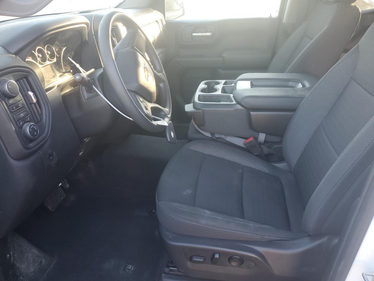 2023 CHEVROLET Silverado