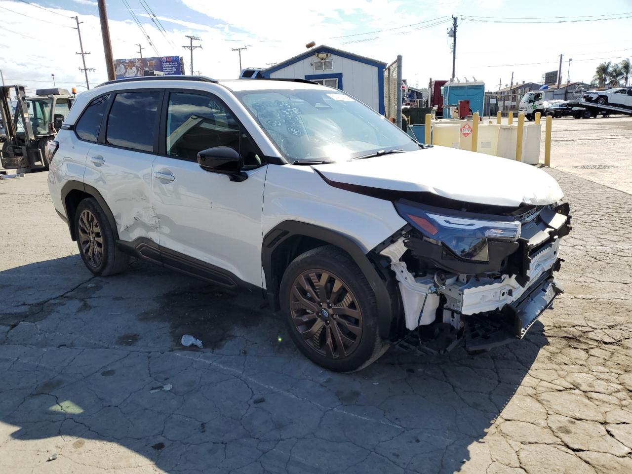 2025 SUBARU FORESTER