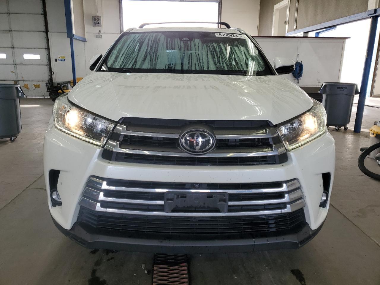 2019 TOYOTA HIGHLANDER