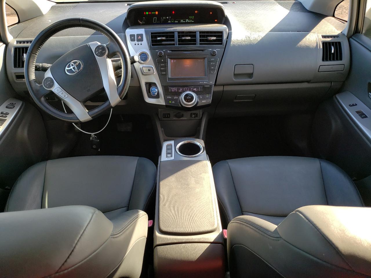 2014 TOYOTA PRIUS V