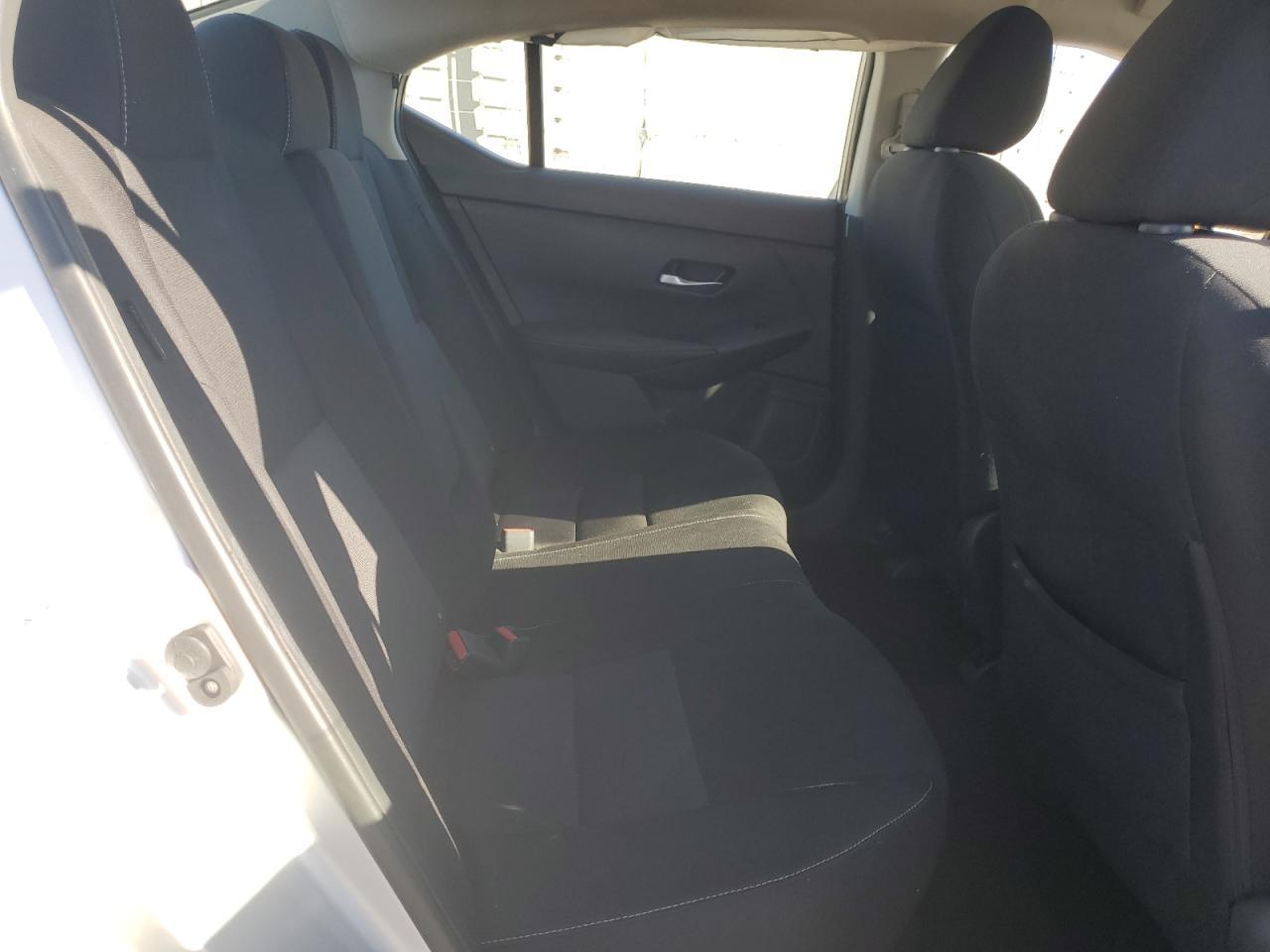 2022 NISSAN SENTRA