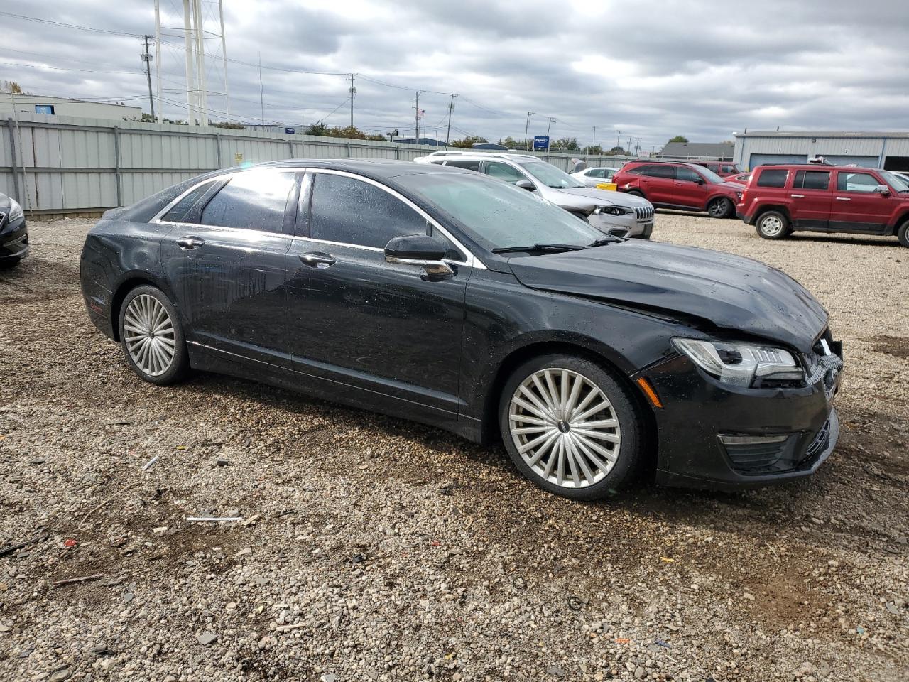 2017 LINCOLN MKZ