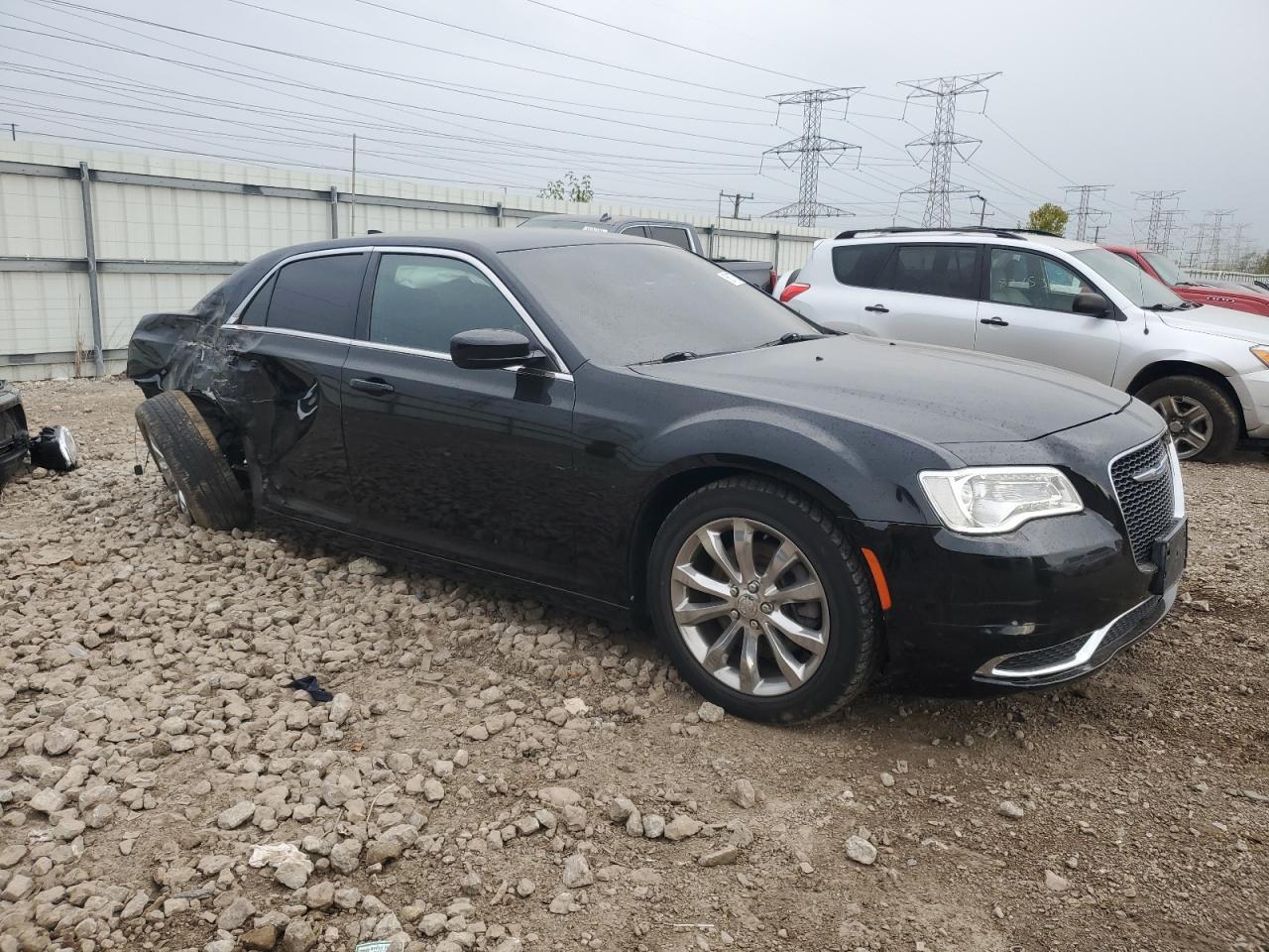 2017 CHRYSLER 300