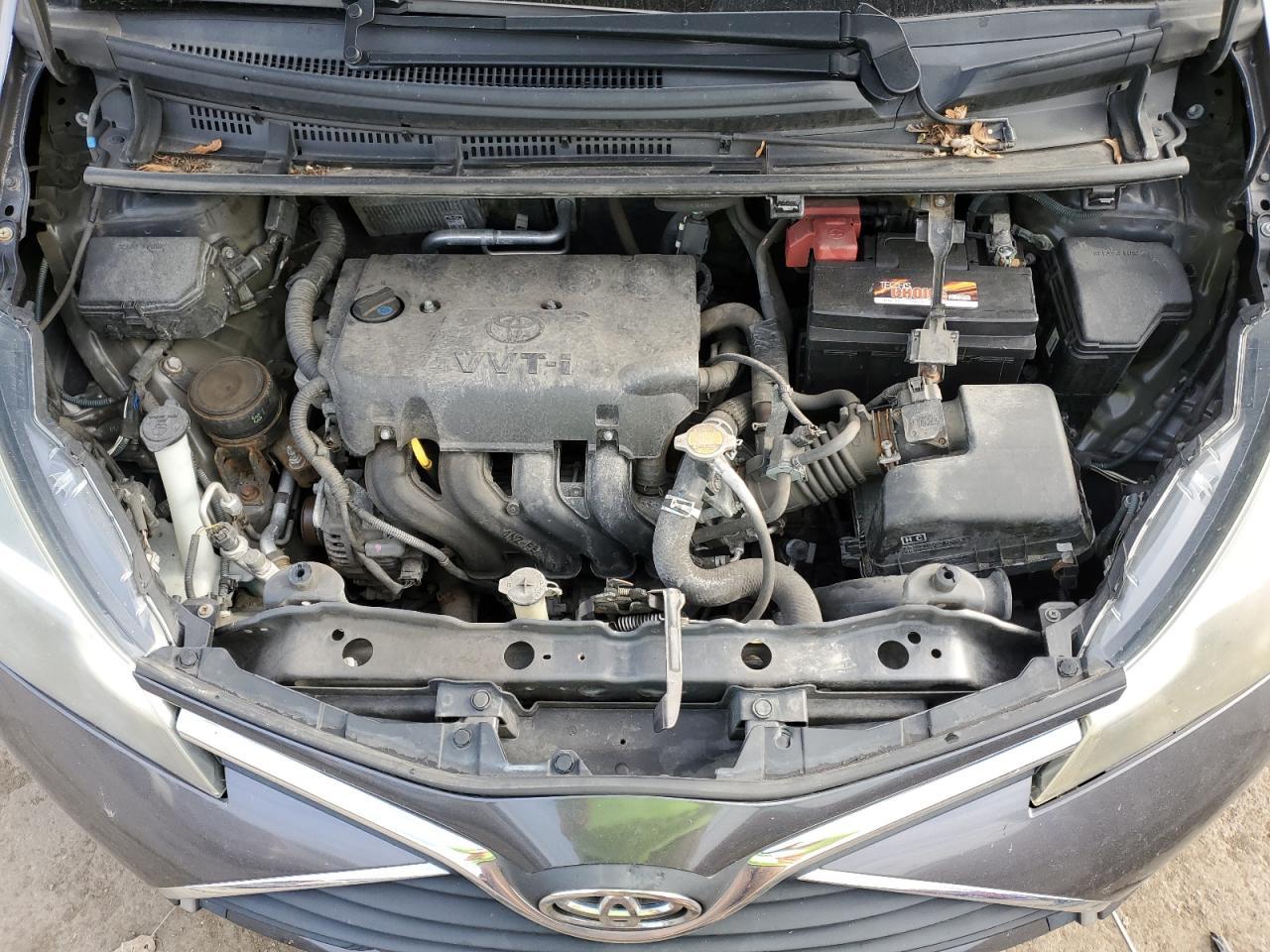2016 TOYOTA YARIS