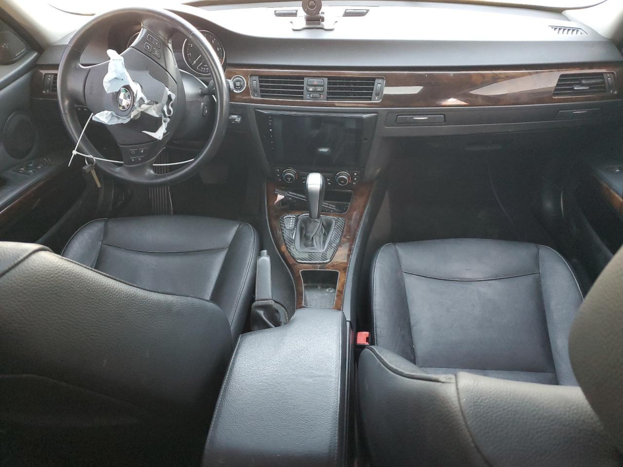 2011 BMW 3 SERIES