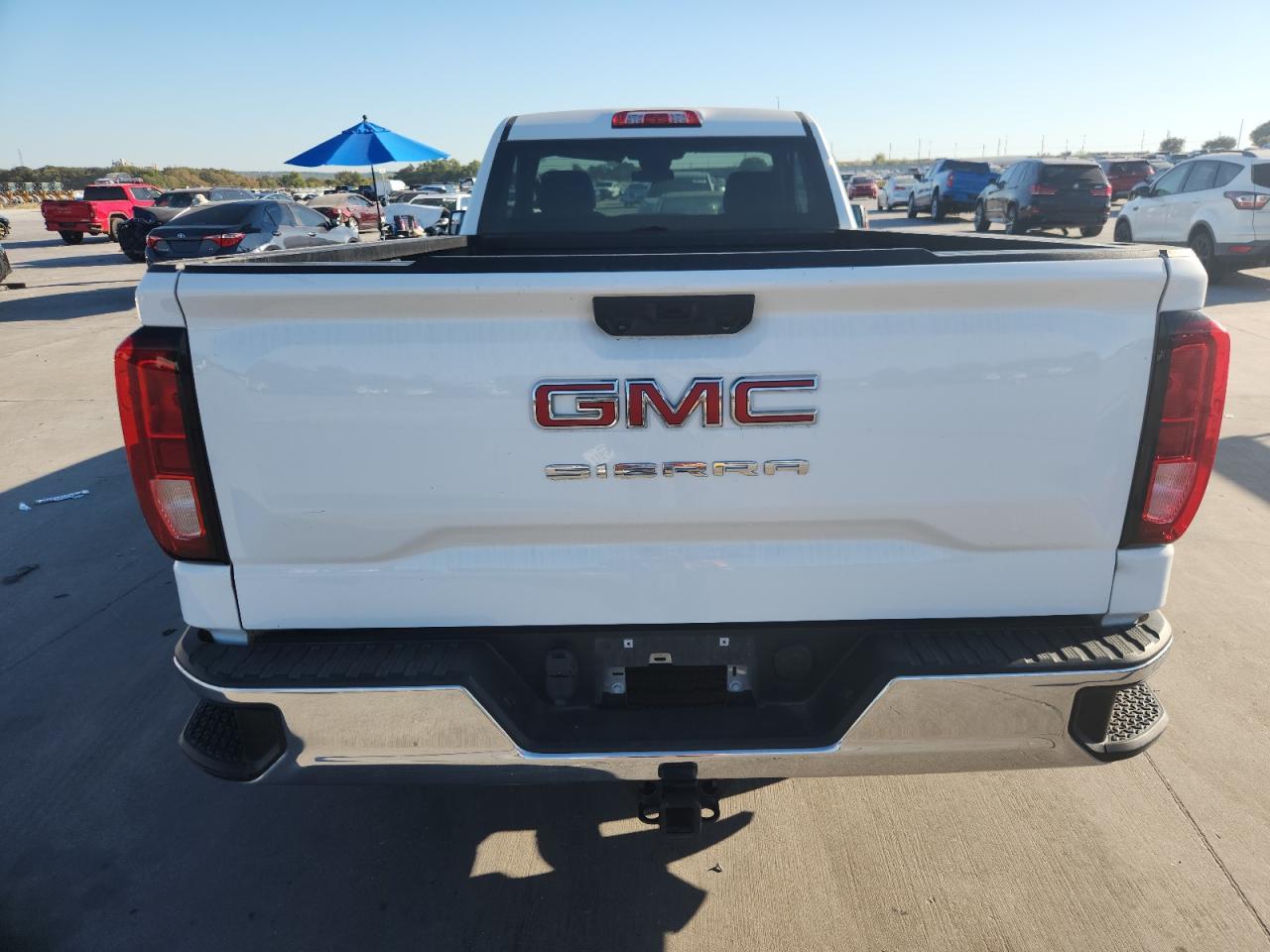 2023 GMC Sierra