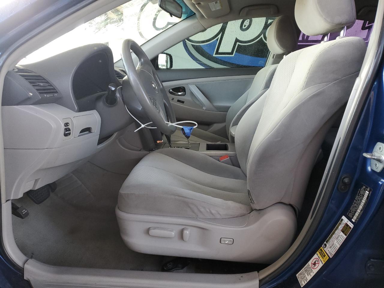 2009 TOYOTA CAMRY