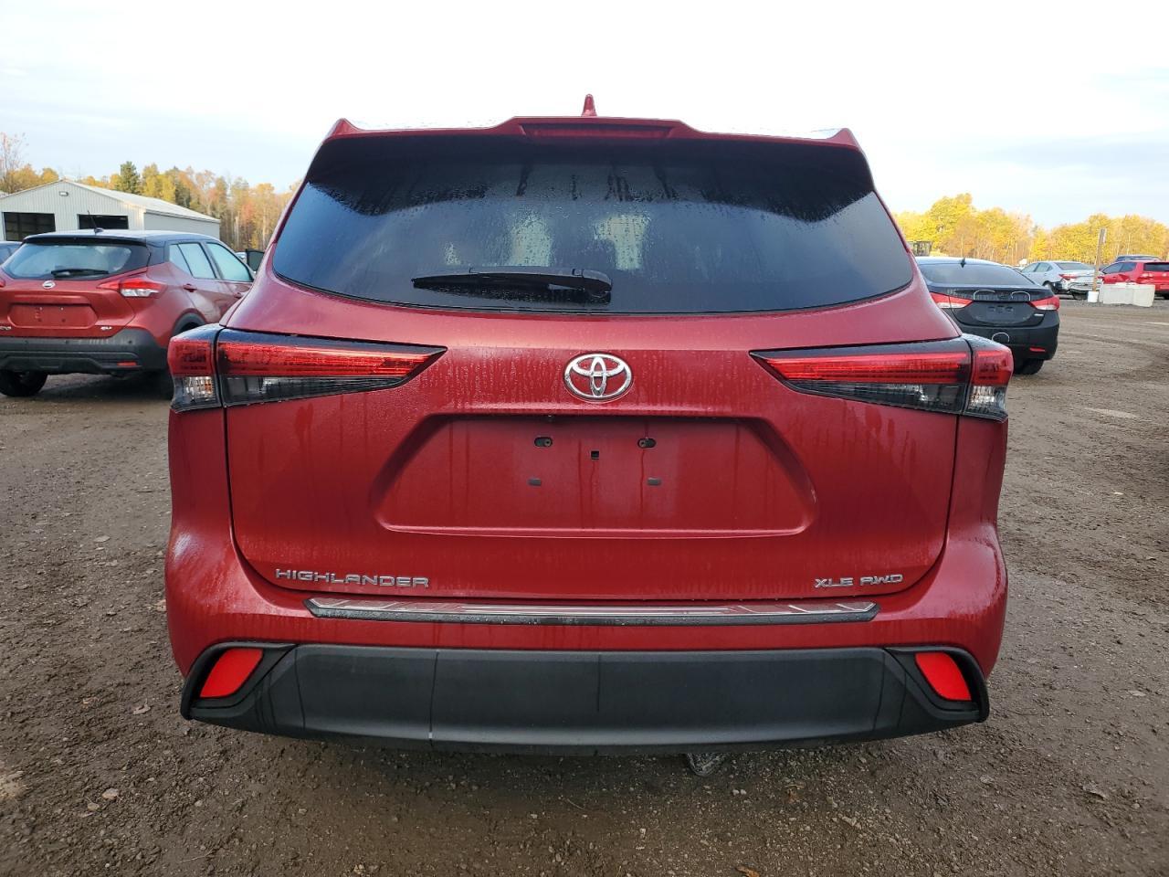 2022 TOYOTA HIGHLANDER