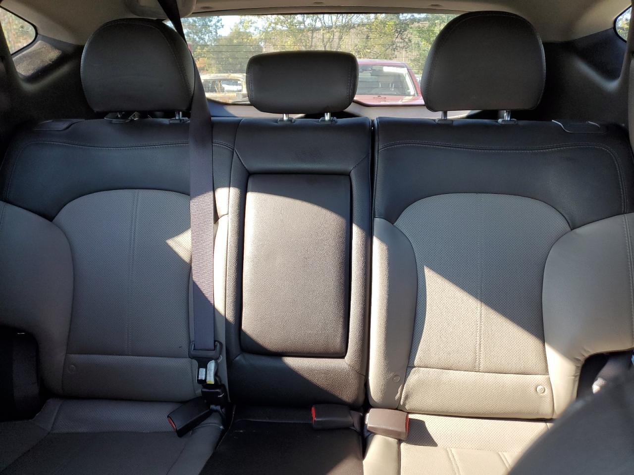 2012 HYUNDAI TUCSON