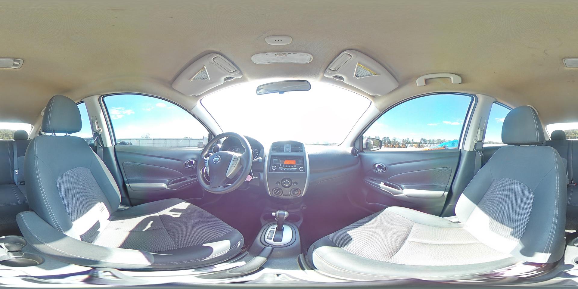 2017 NISSAN VERSA