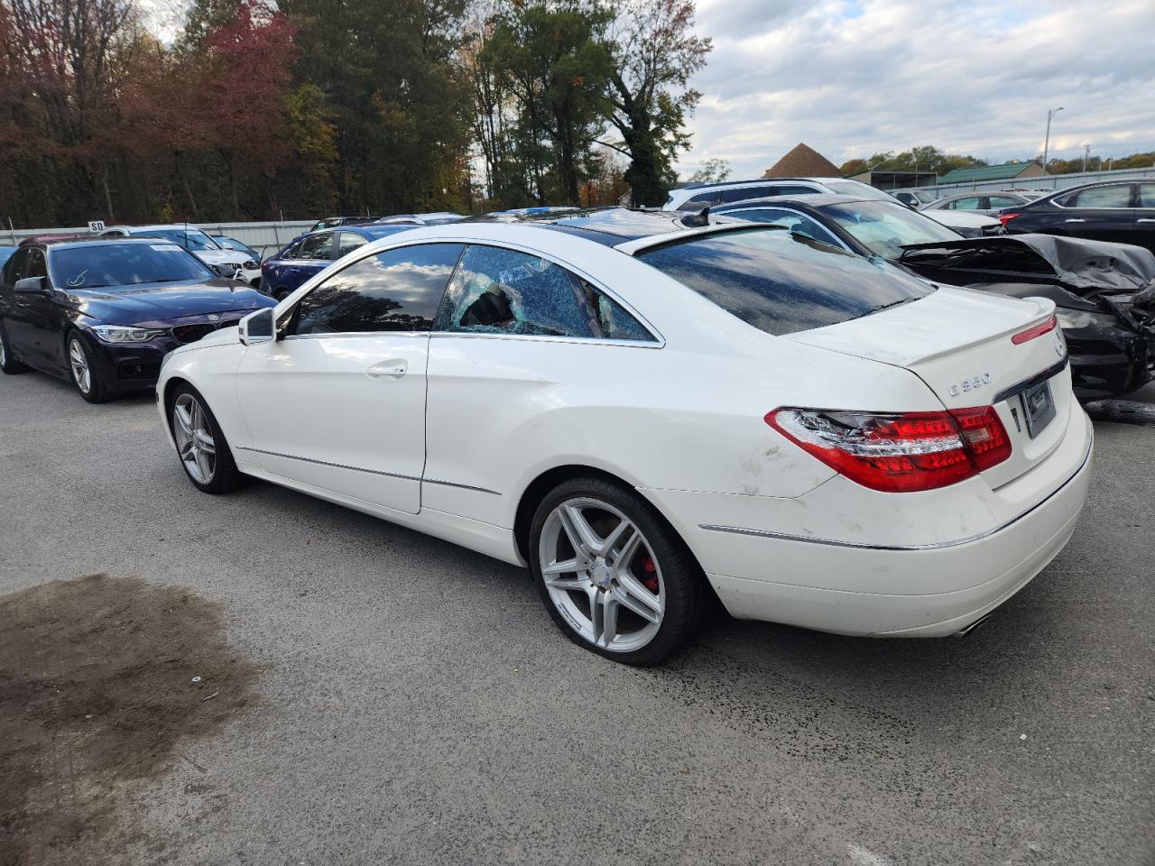 2011 MERCEDES-BENZ E-Class