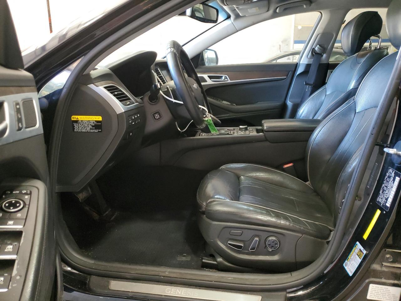 2015 HYUNDAI GENESIS