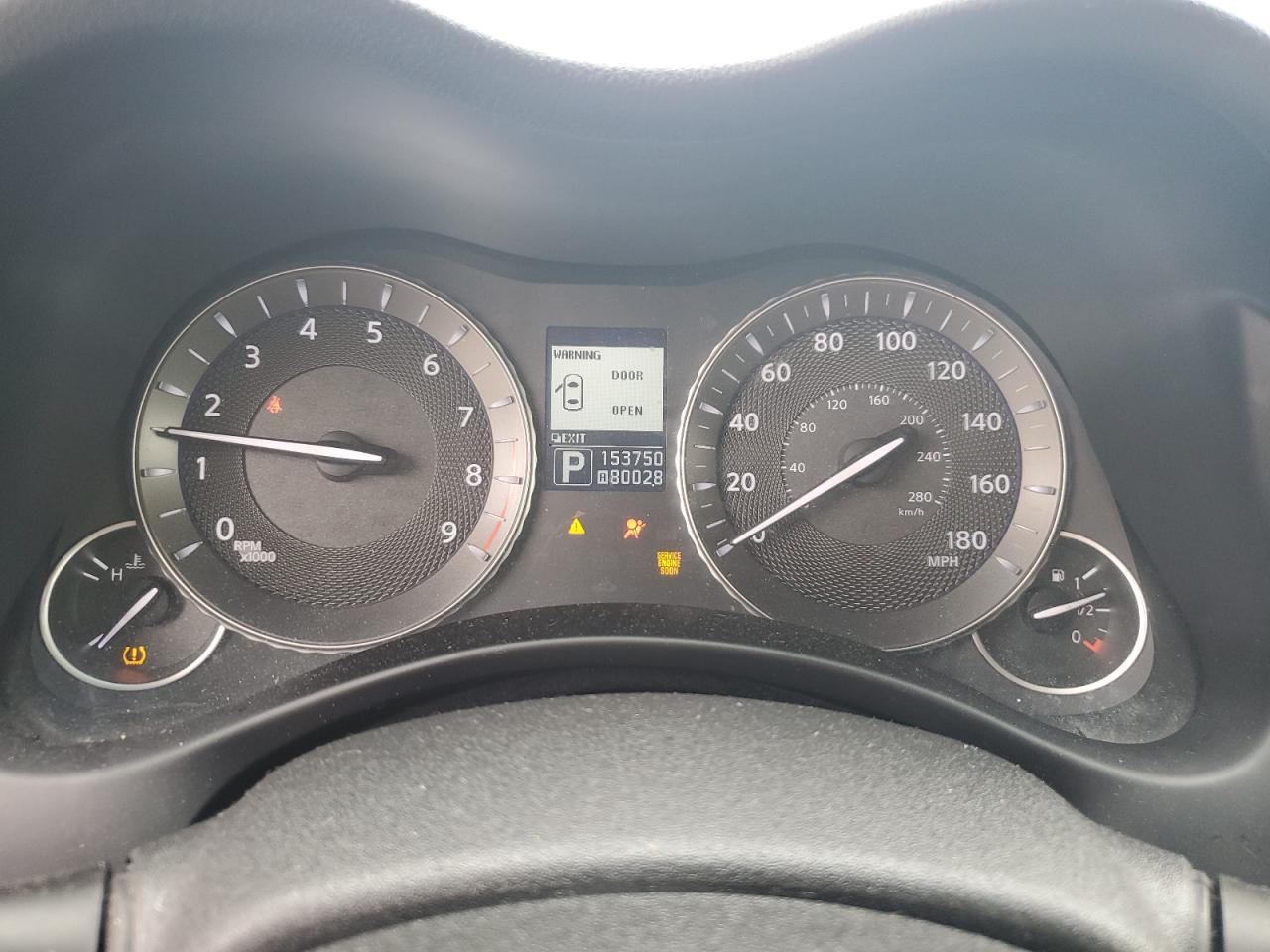 2011 INFINITI M37
