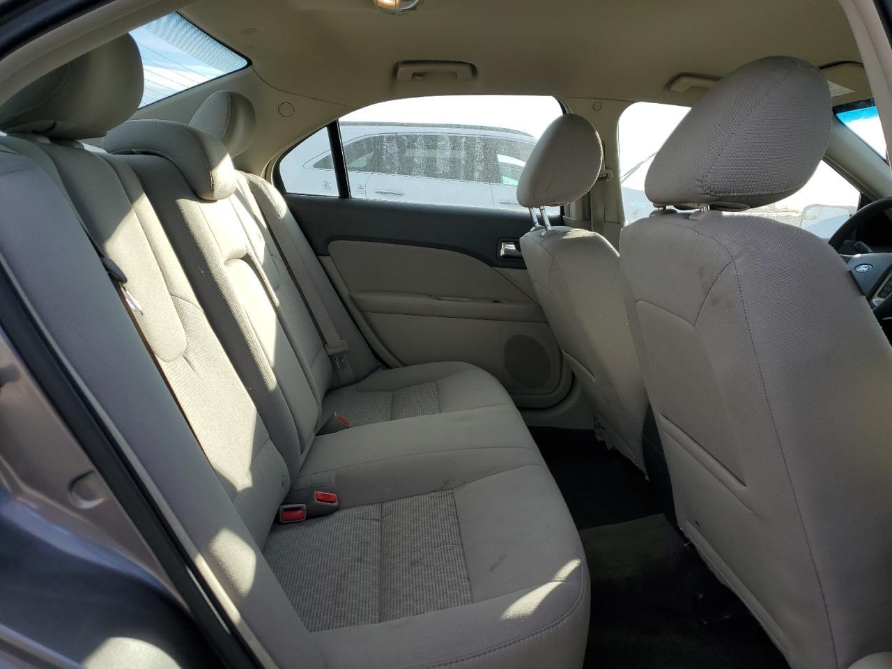 2011 FORD FUSION