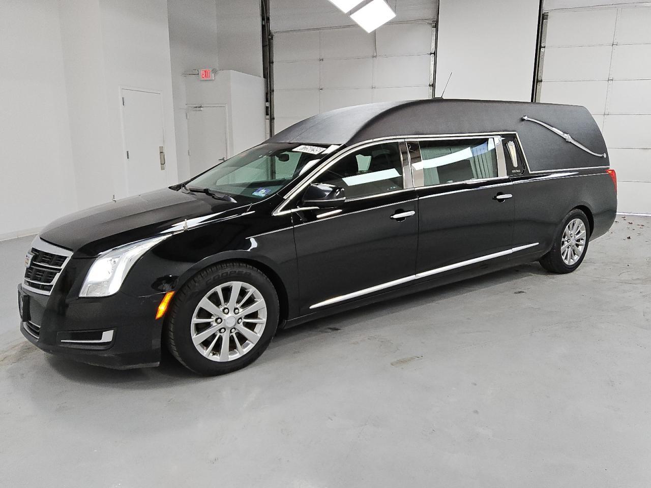 2017 CADILLAC XTS