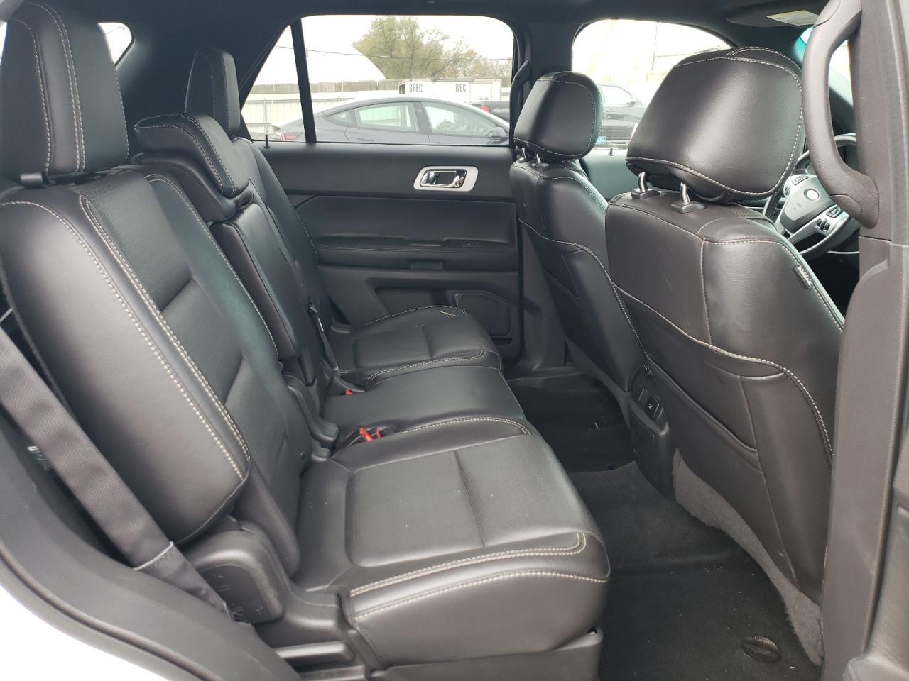 2015 FORD Explorer Sport Trac