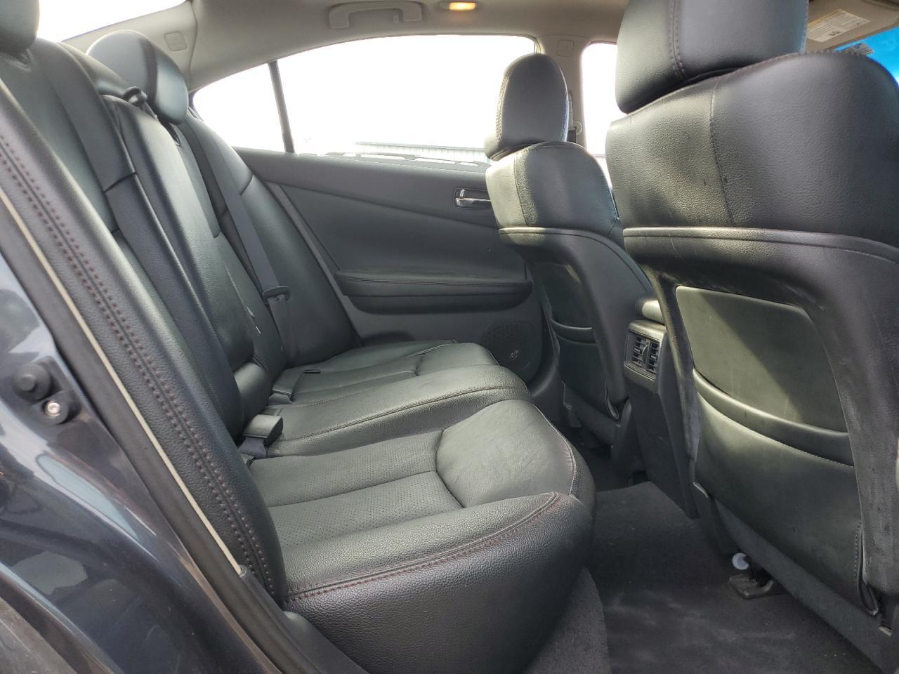 2013 NISSAN Maxima