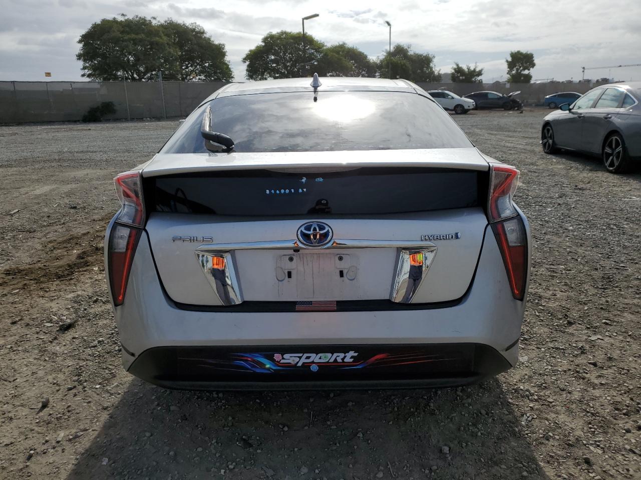 2017 TOYOTA PRIUS