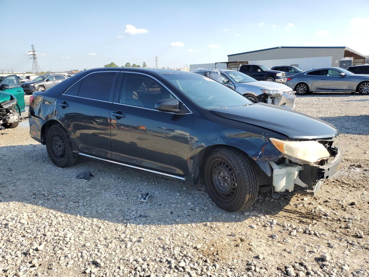 2014 TOYOTA CAMRY