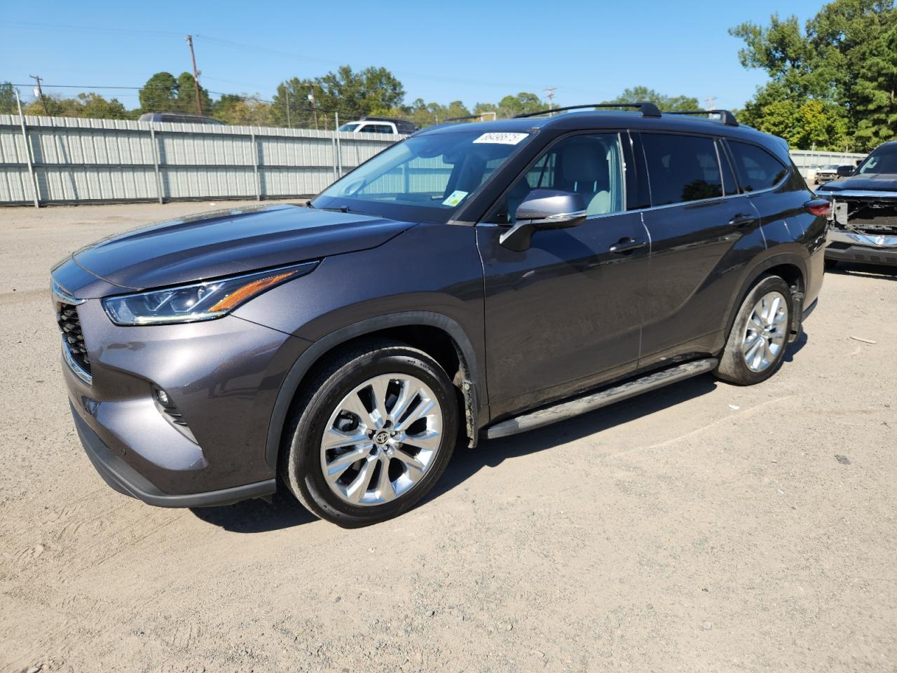 2022 TOYOTA HIGHLANDER