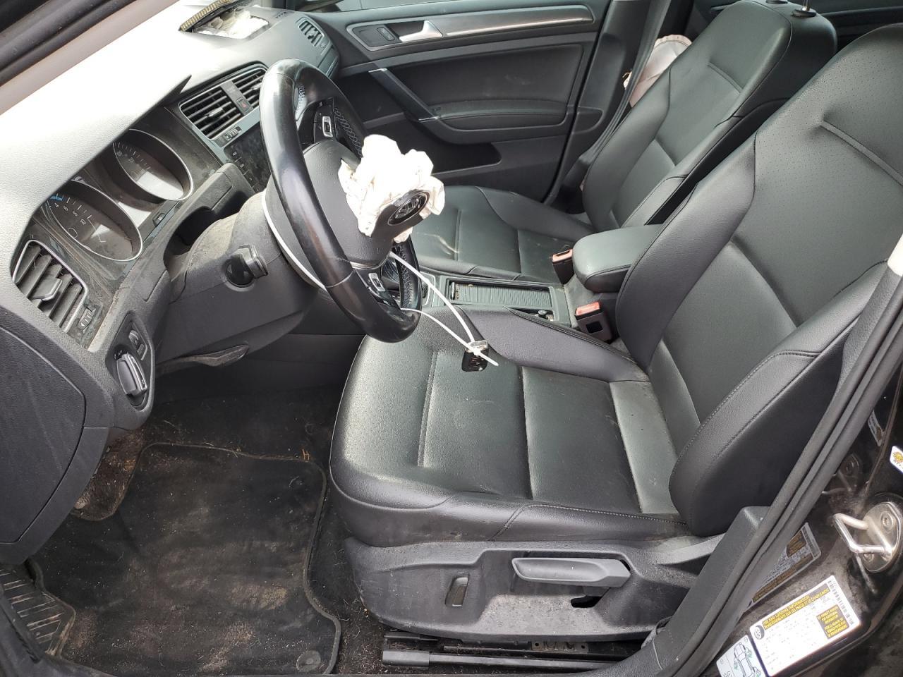 2019 VOLKSWAGEN e-Golf
