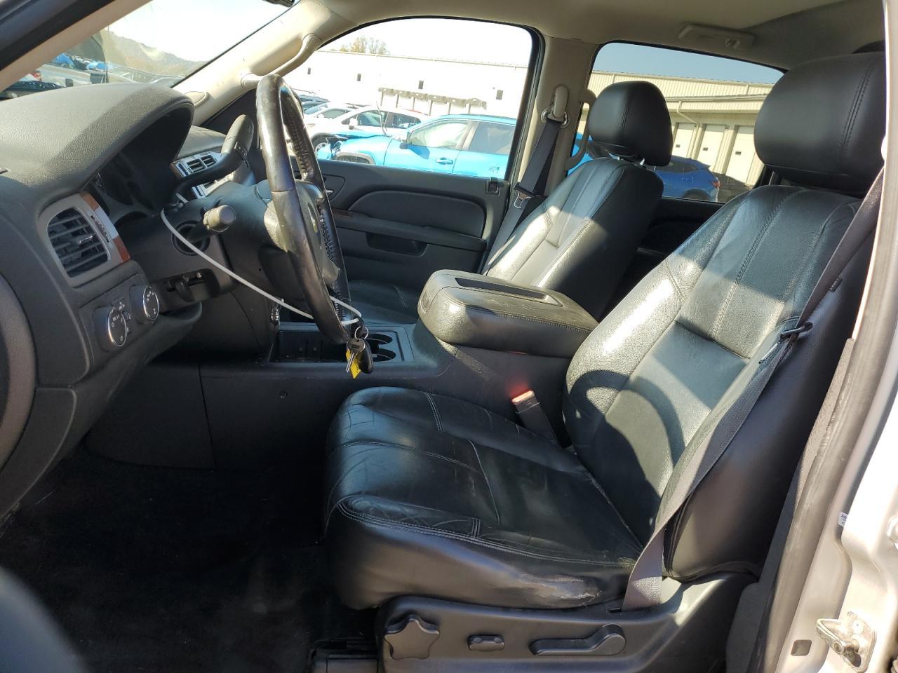 2011 CHEVROLET Avalanche