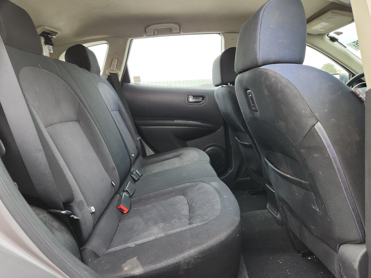 2014 NISSAN ROGUE