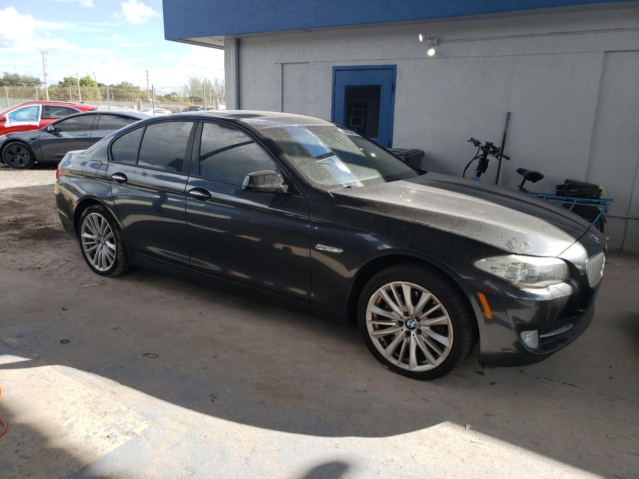 2011 BMW 5 series