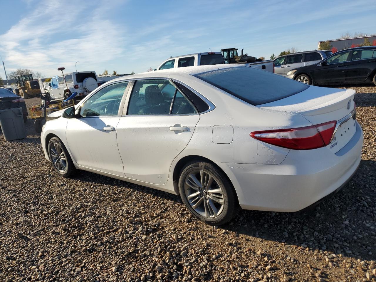 2016 TOYOTA CAMRY
