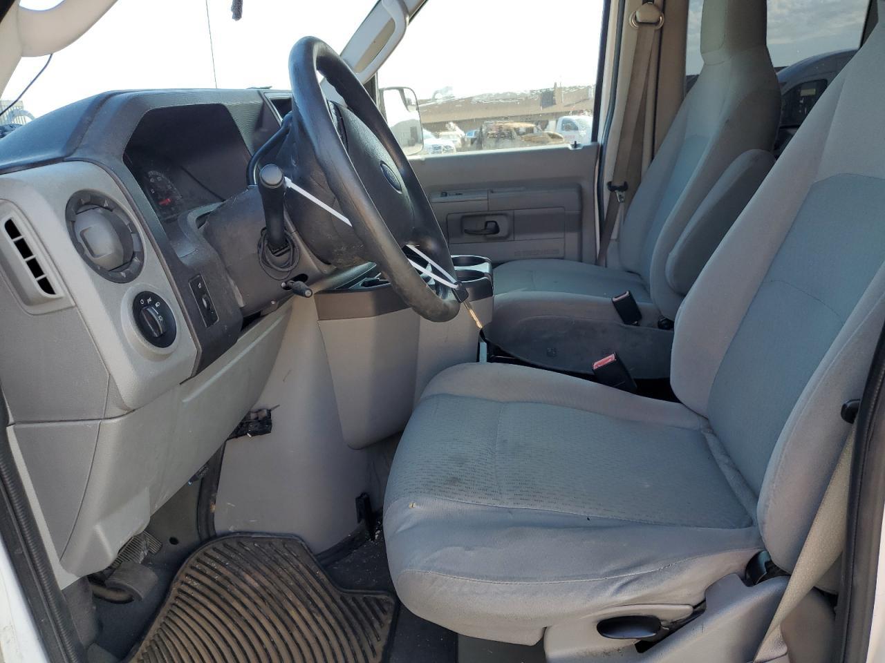 2010 FORD ECONOLINE