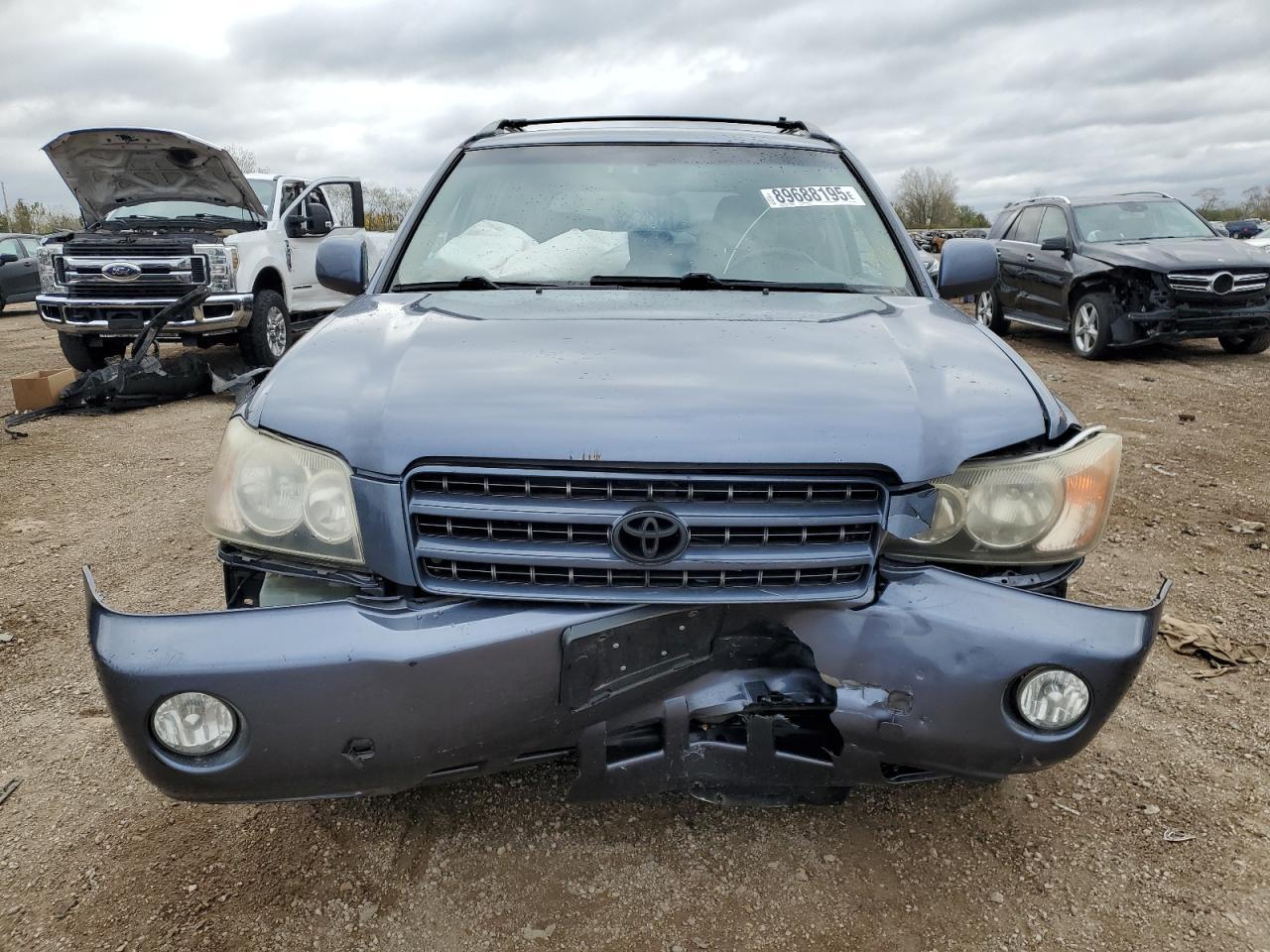 2003 TOYOTA HIGHLANDER