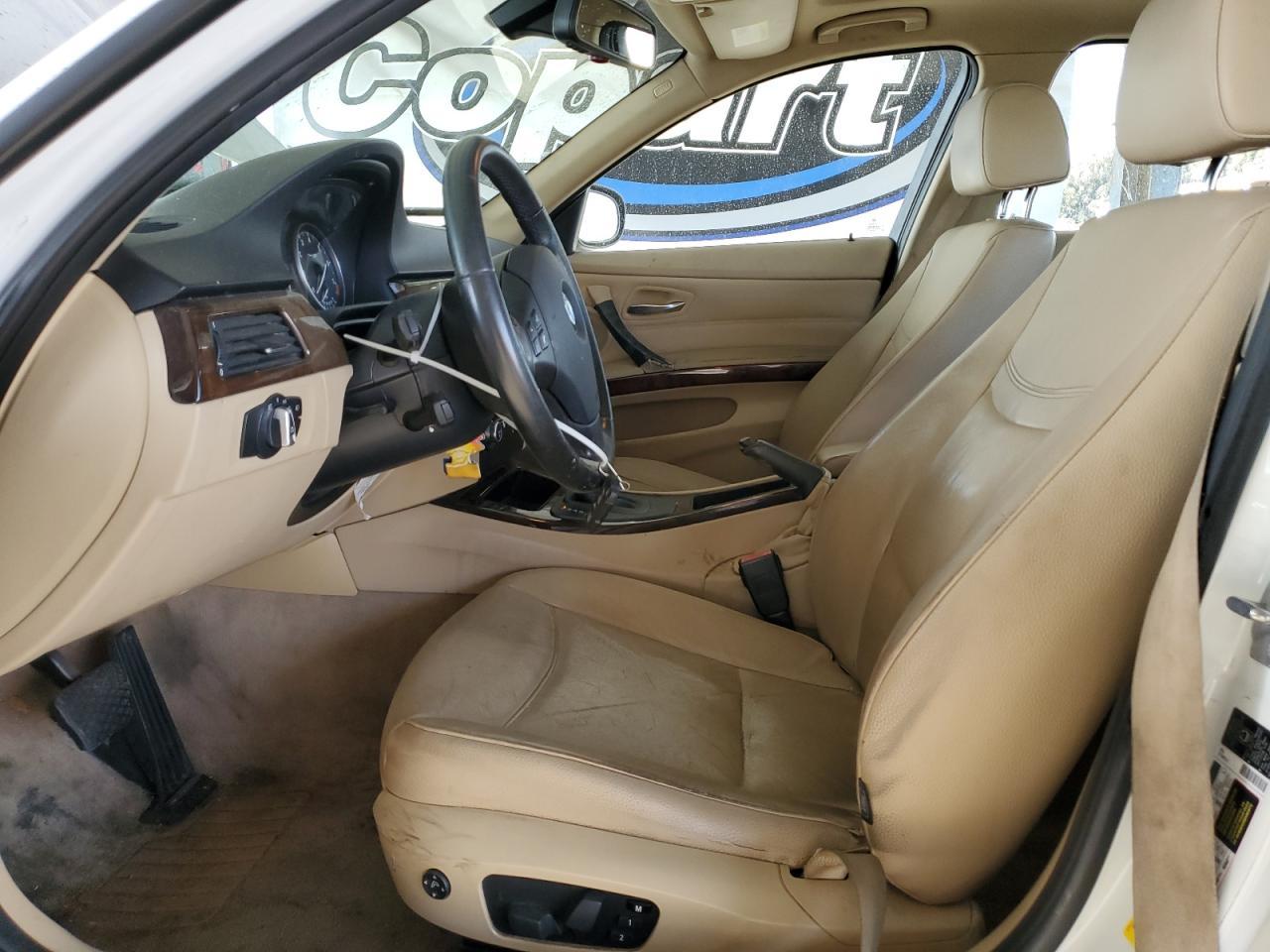 2011 BMW 3 SERIES
