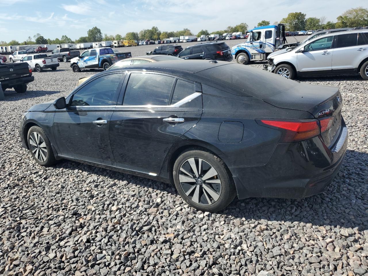 2019 NISSAN ALTIMA