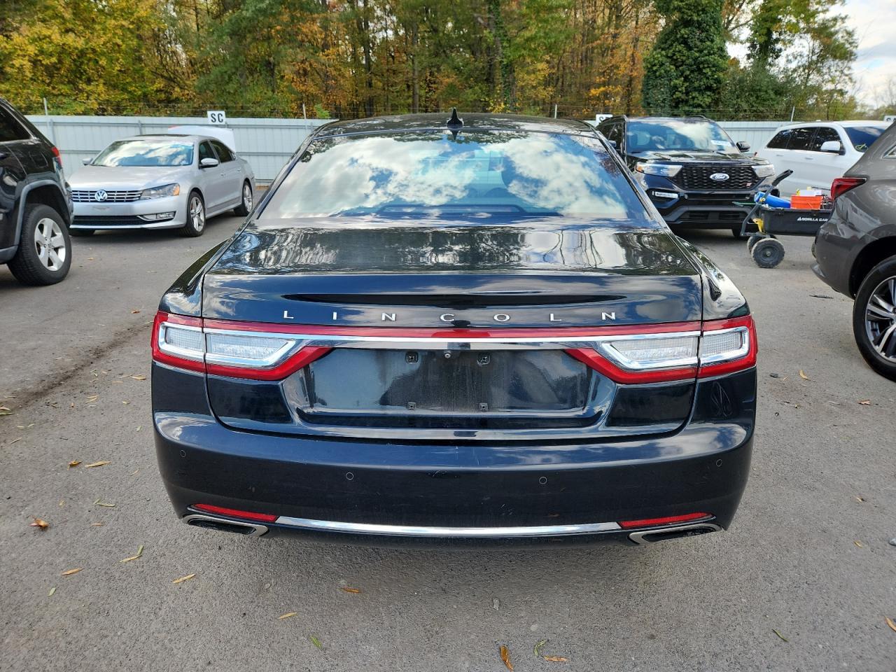 2018 LINCOLN Continental