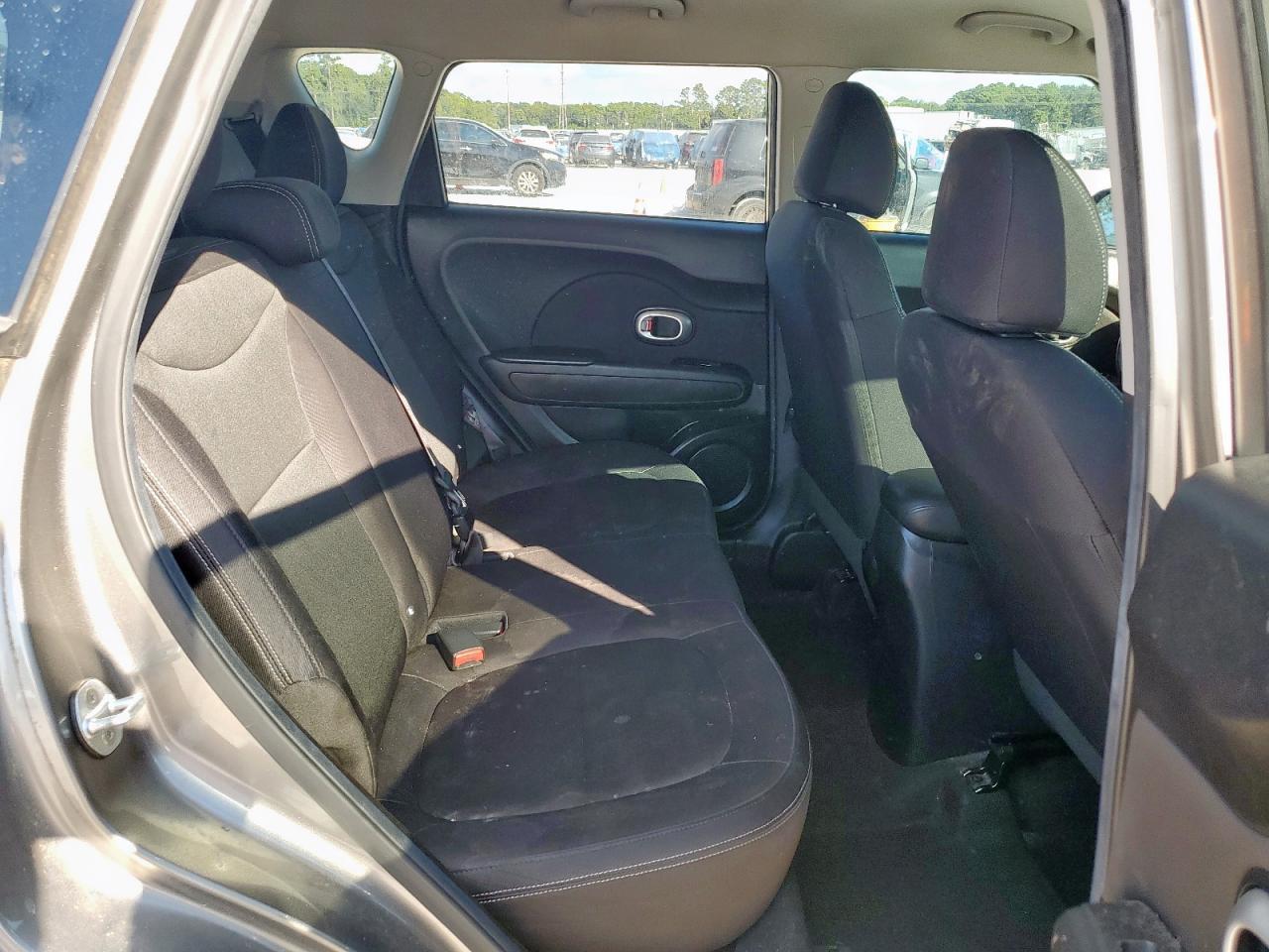 2017 KIA SOUL
