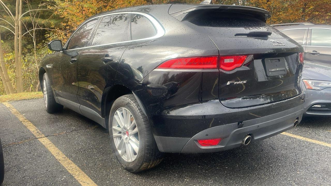 2019 JAGUAR F-Pace