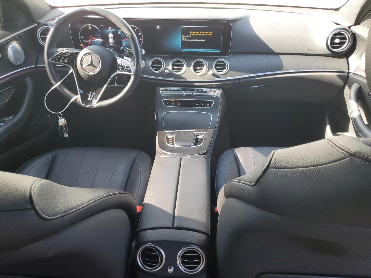 2022 MERCEDES-BENZ E-Class