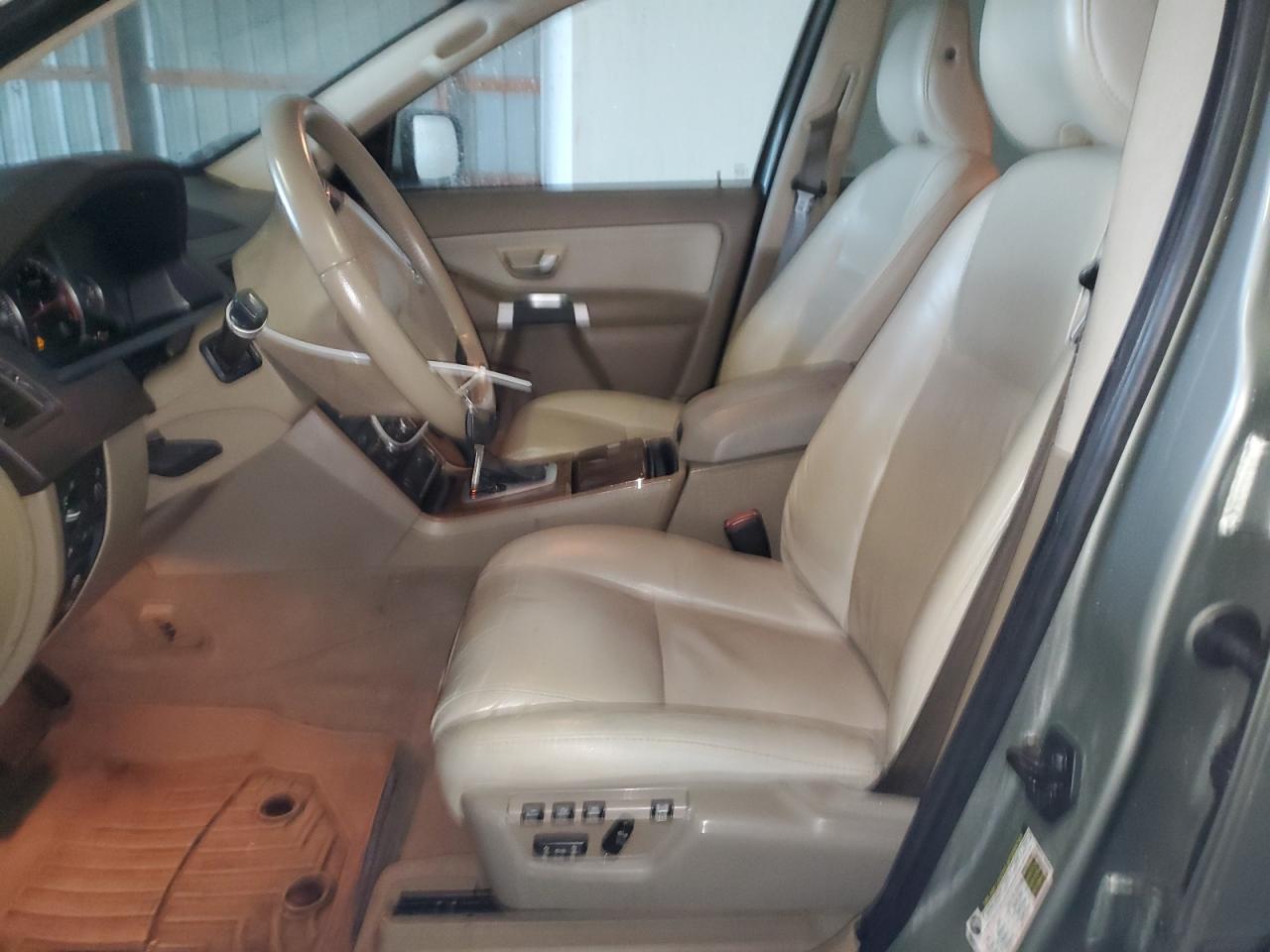 2008 VOLVO XC90