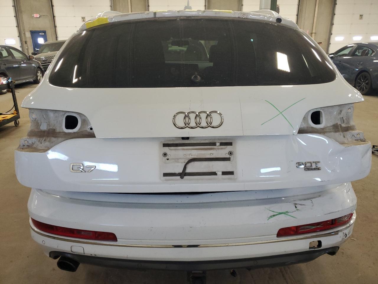 2015 AUDI Q7