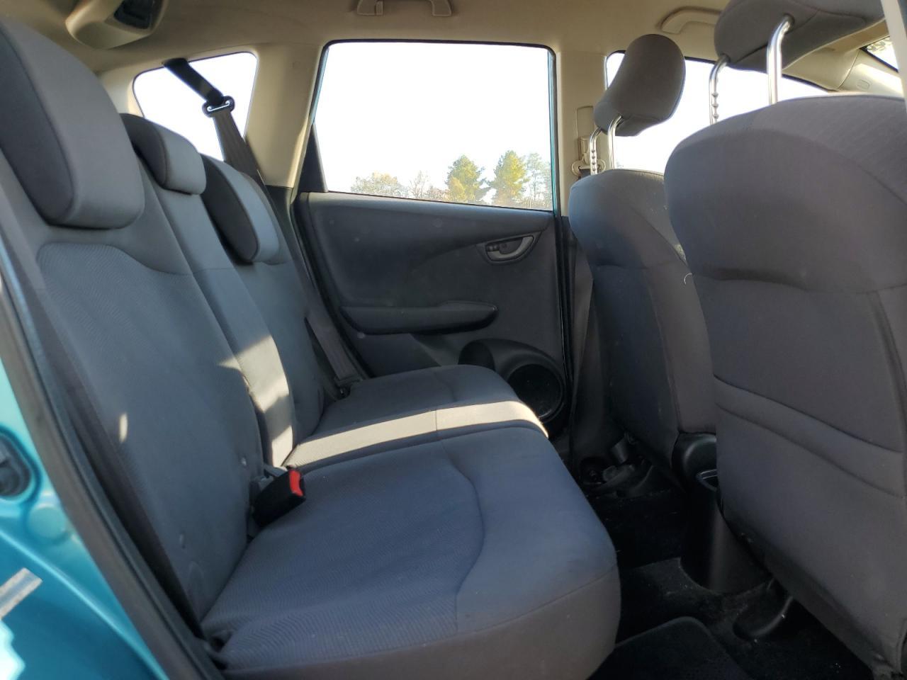 2012 HONDA FIT