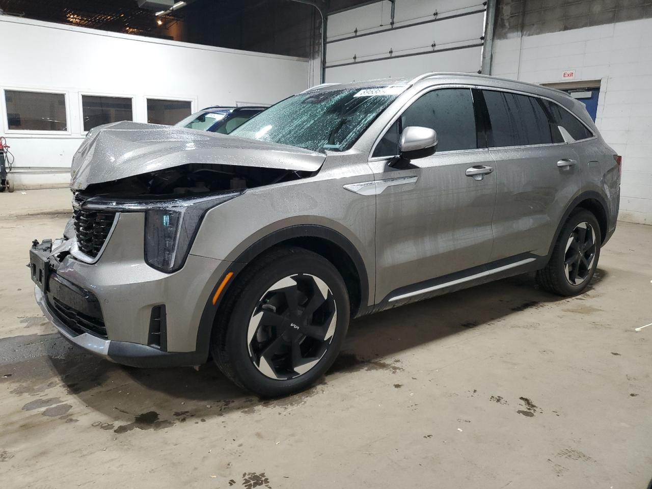 2025 KIA SORENTO