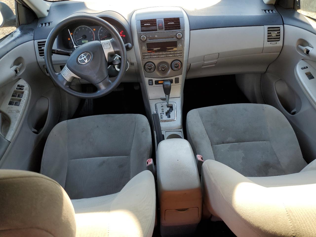 2011 TOYOTA COROLLA
