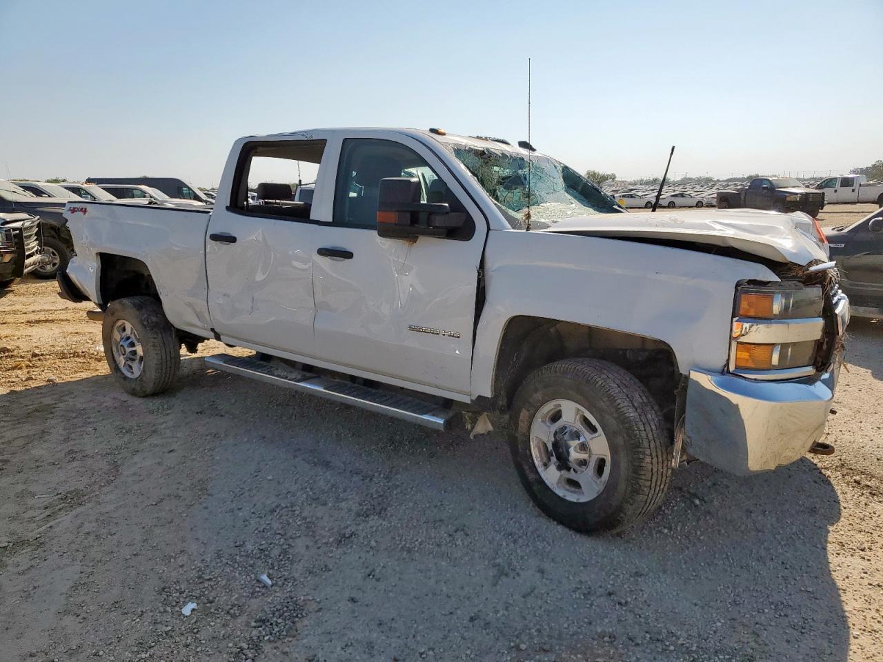 2017 CHEVROLET Silverado