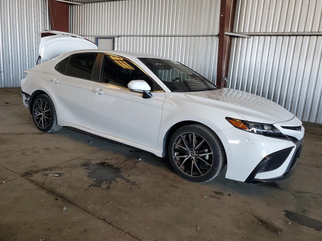 2022 TOYOTA CAMRY