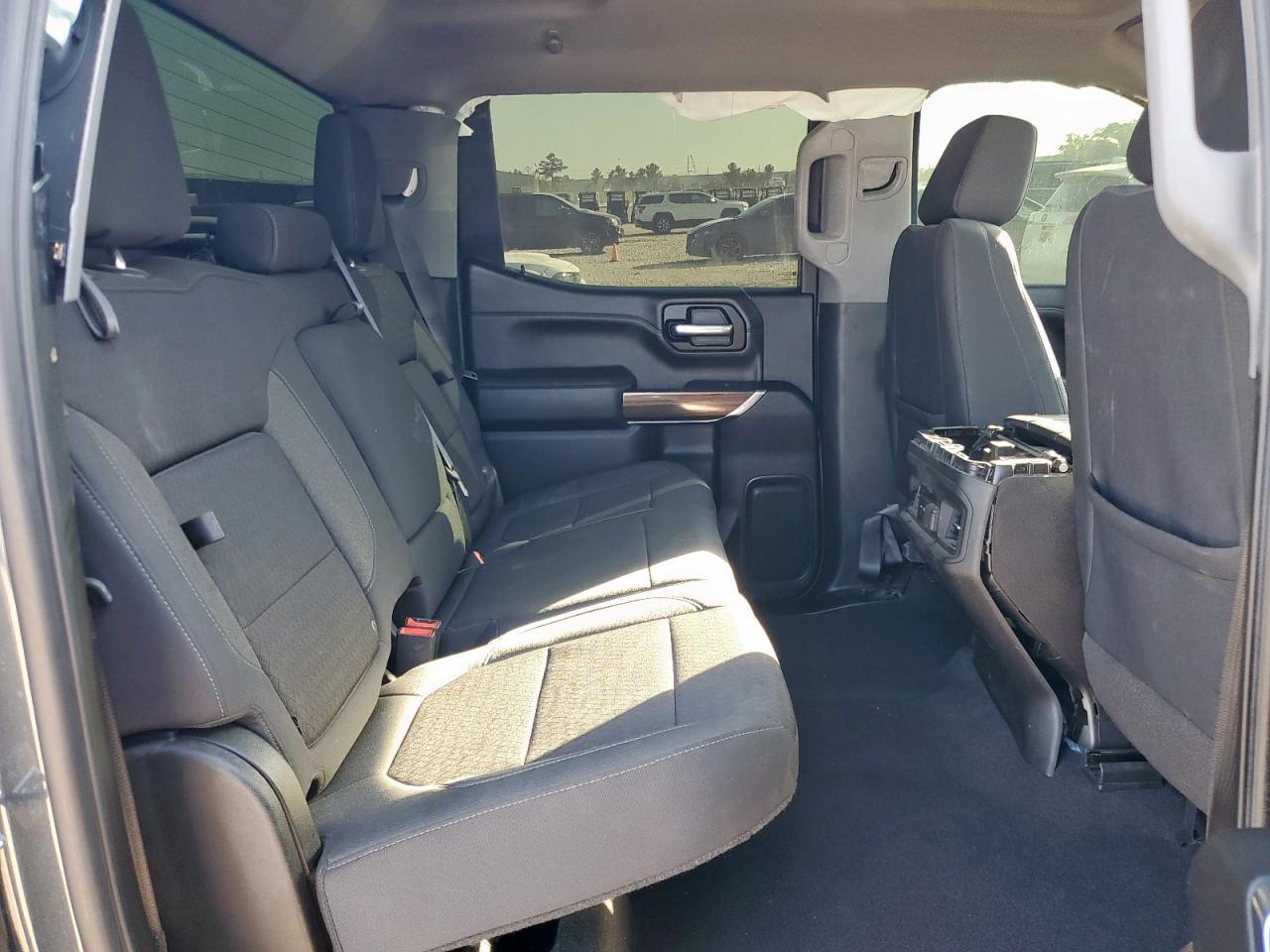 2022 CHEVROLET Silverado