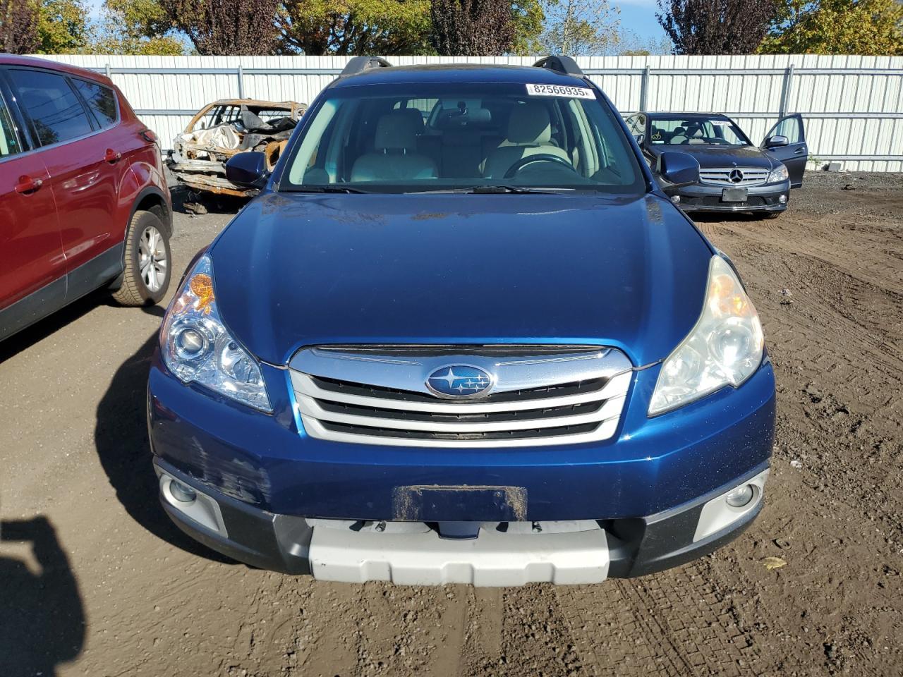2010 SUBARU Outback