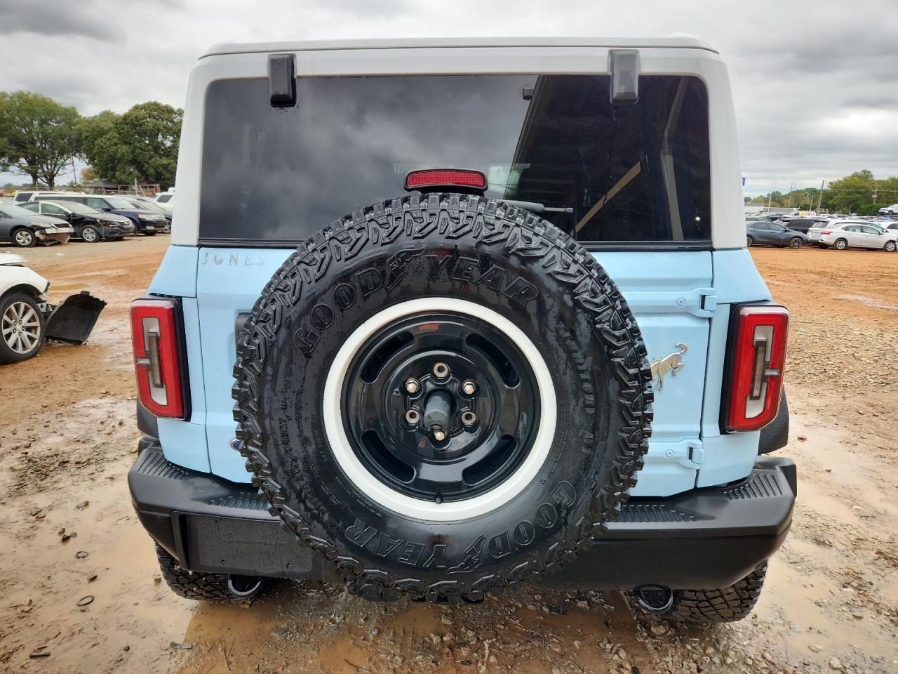 2023 FORD Bronco