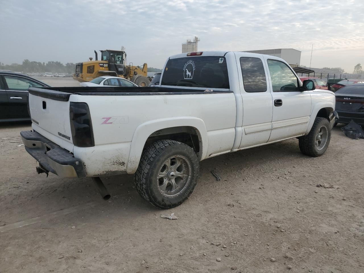 2004 CHEVROLET Silverado