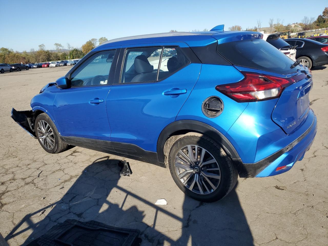 2021 NISSAN KICKS
