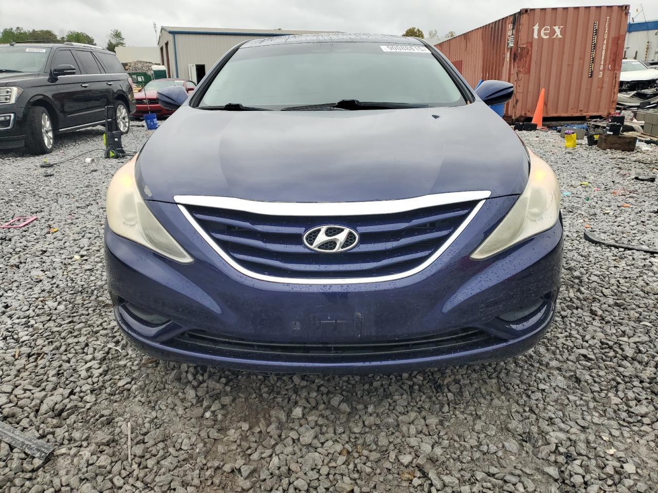 2011 HYUNDAI SONATA